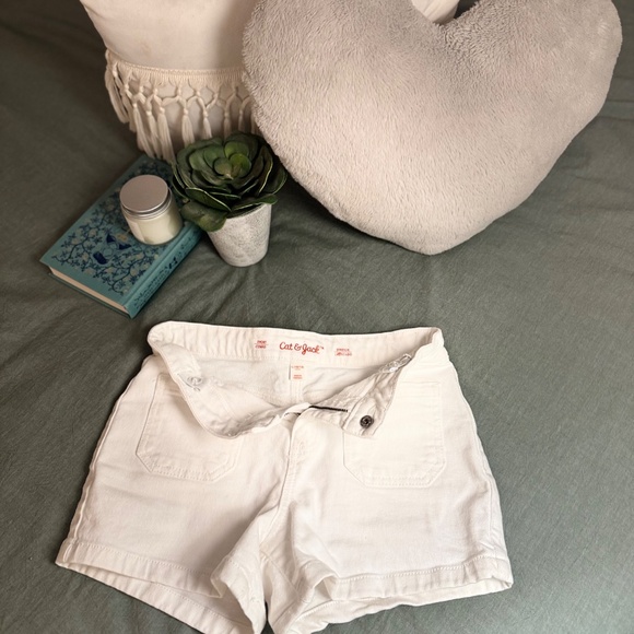 Kids White Jean Shorts - Picture 3 of 6